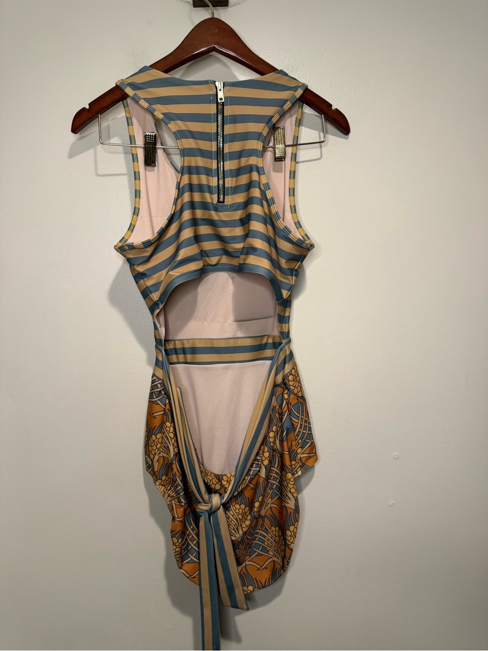 Albion Fit Dorothy One Piece Swim Golden Hour size XL - Picture 11 of 16